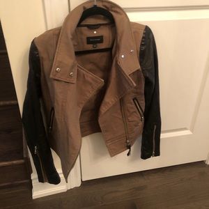 Mackage leather jacket size XS